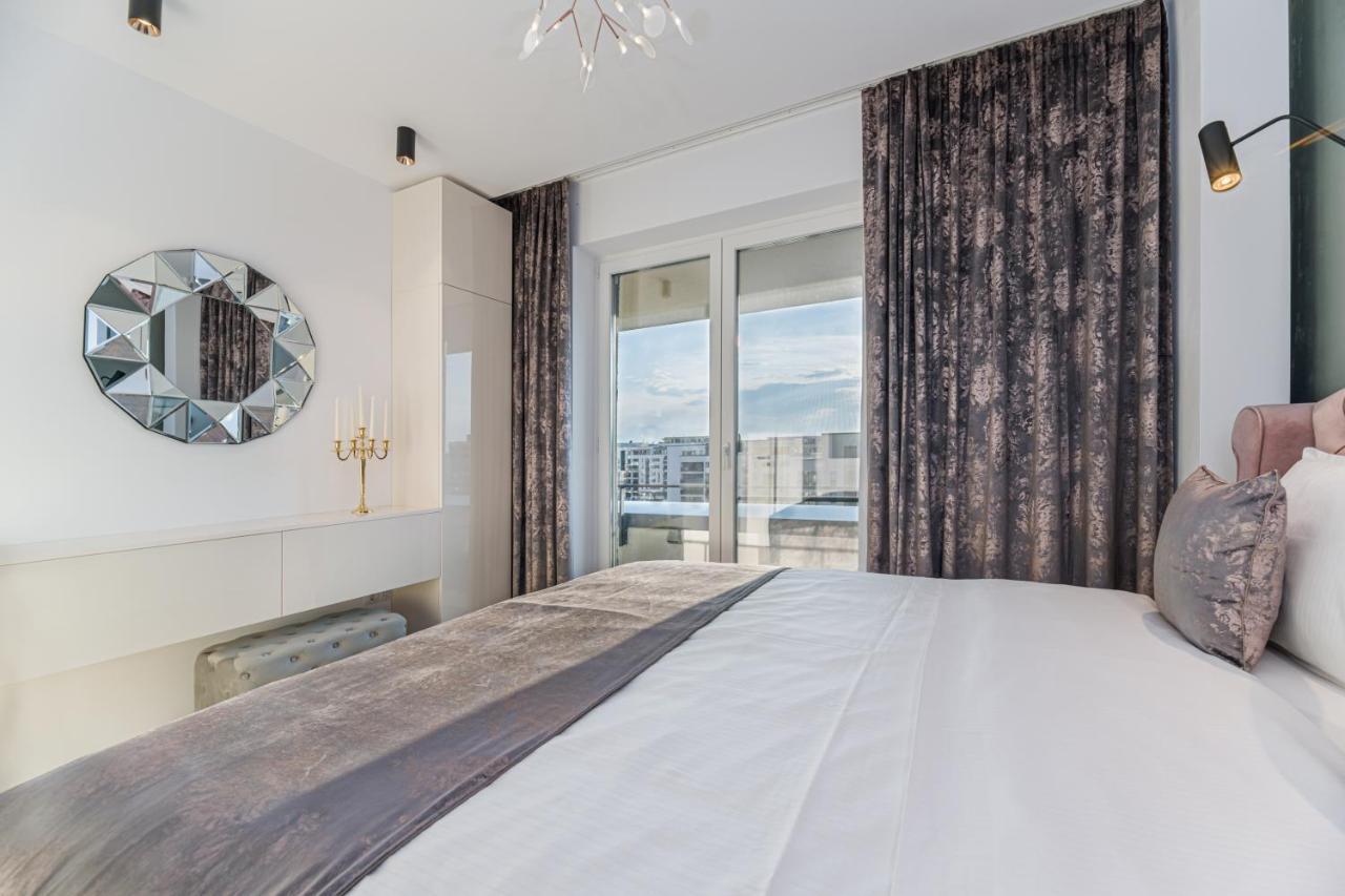 Mk Apartments Braşov Esterno foto
