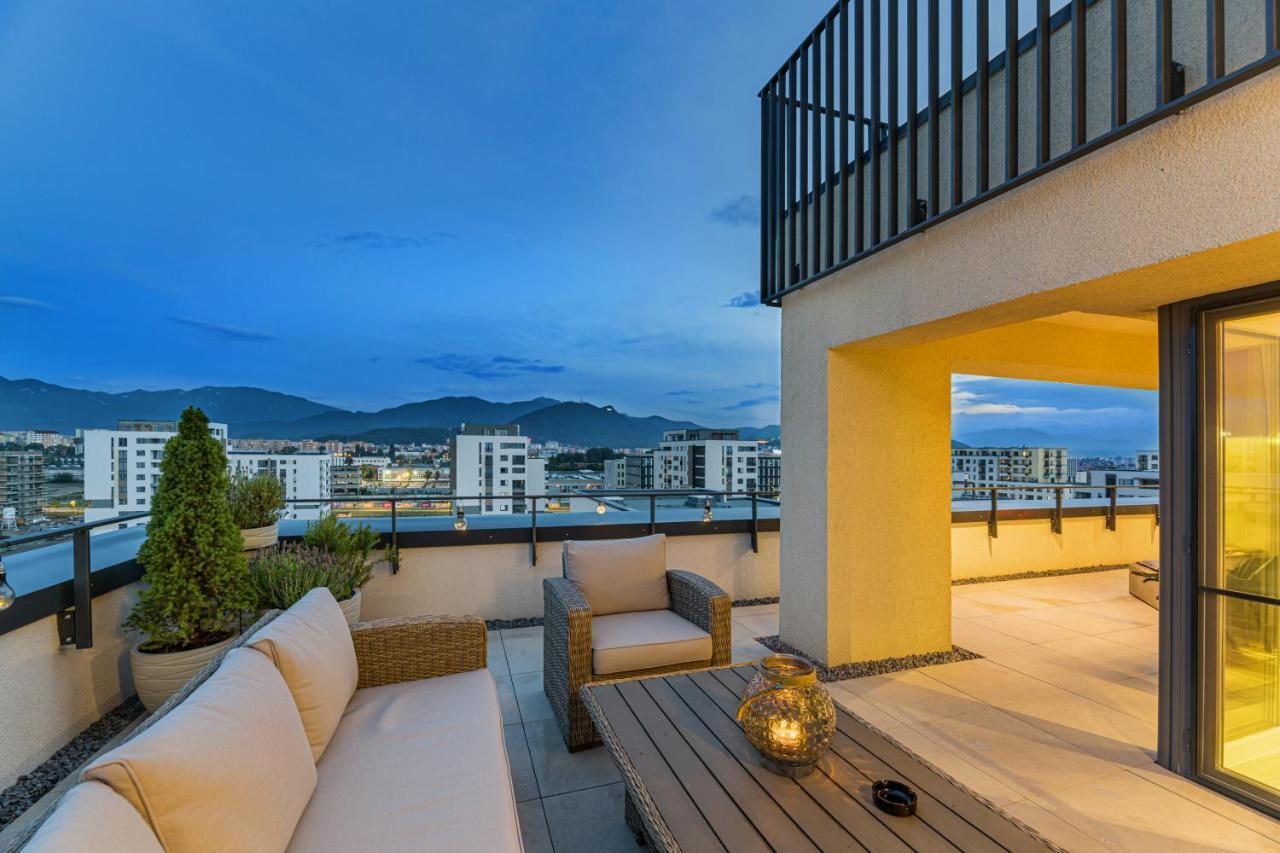 Mk Apartments Braşov Esterno foto